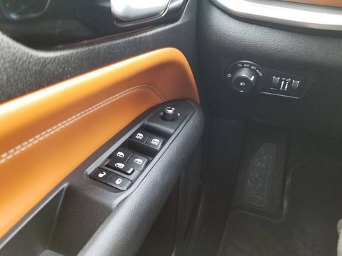 Certified 2025 Jeep Compass Limited AWD/4WD image 26
