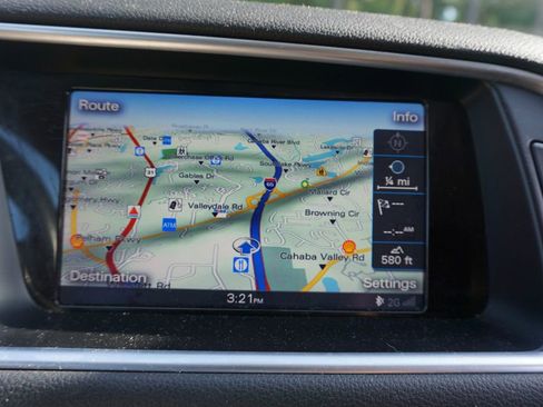 Used 2016 Audi Q5 2.0T Premium w/ Audi MMI Navigation Plus AWD/4WD image 9