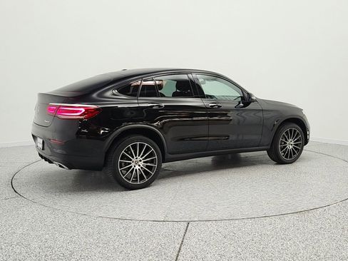 Used 2022 Mercedes-Benz GLC 300 4MATIC Coupe image 5