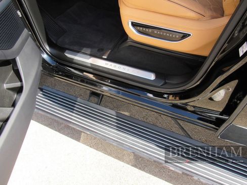 Used 2025 Jeep Grand Wagoneer Series III w/ Quick Order Packagew 28T AWD/4WD image 13