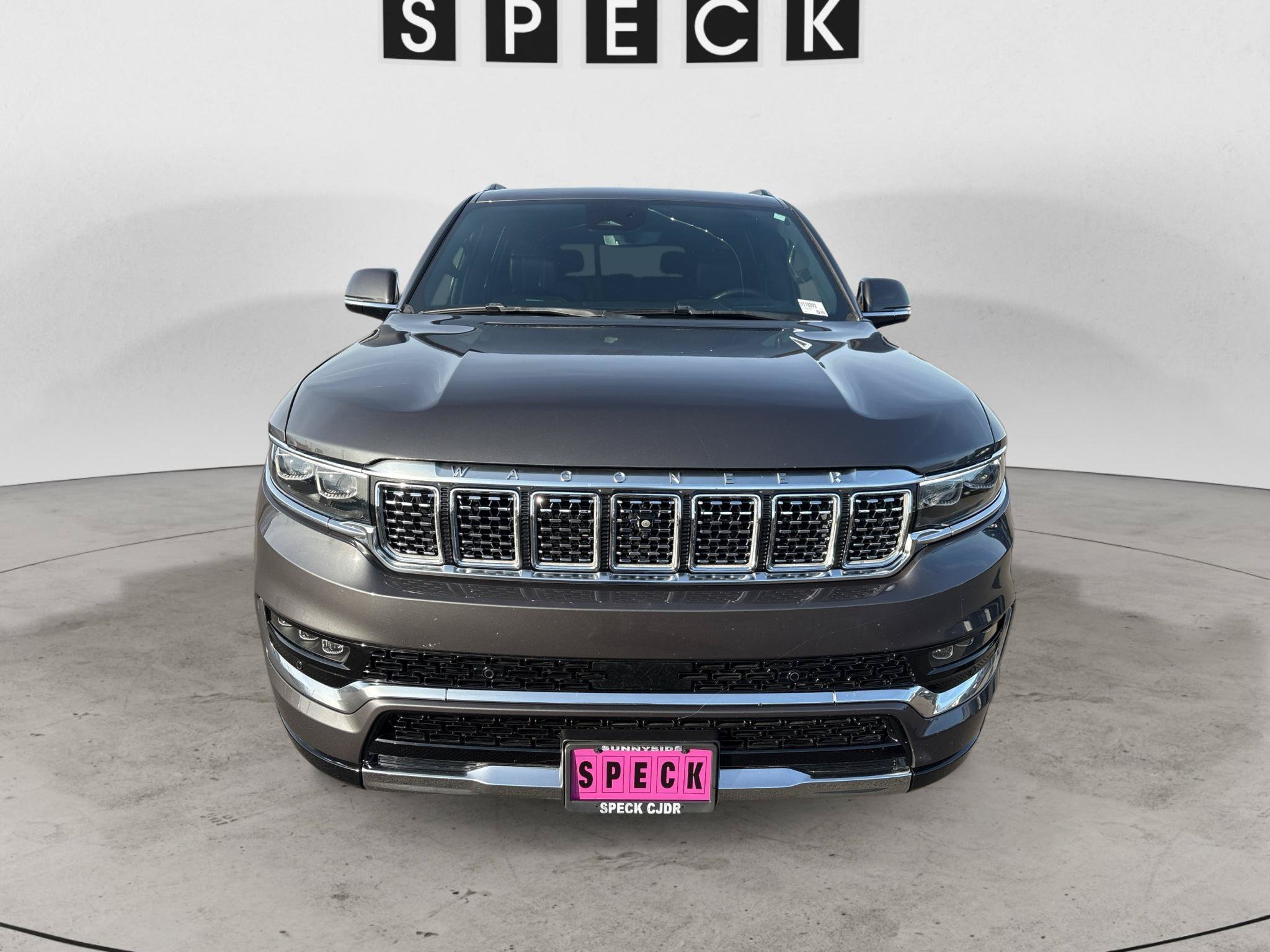 Used 2022 Jeep Grand Wagoneer Series I AWD/4WD image 8