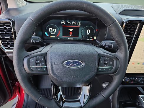 New 2025 Ford Ranger Lariat w/ FX4 Off-Road Package image 24