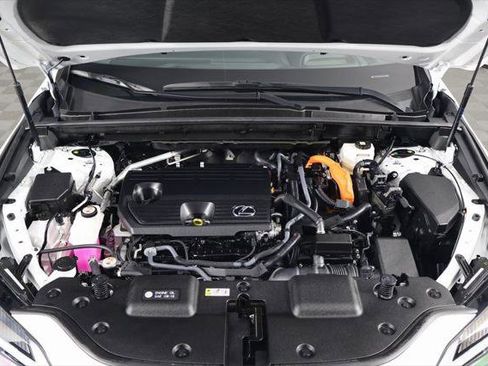 Certified 2025 Lexus NX 350h AWD w/ Premium Package image 15