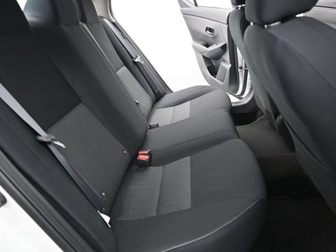 Used 2024 Nissan Sentra SV w/ All-Weather Package FWD image 9