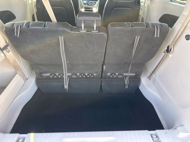 Certified 2024 Chrysler Pacifica Touring-L FWD image 27