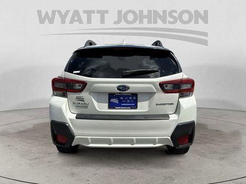 Used 2021 Subaru Crosstrek 2.0i Premium w/ Moonroof Package image 4