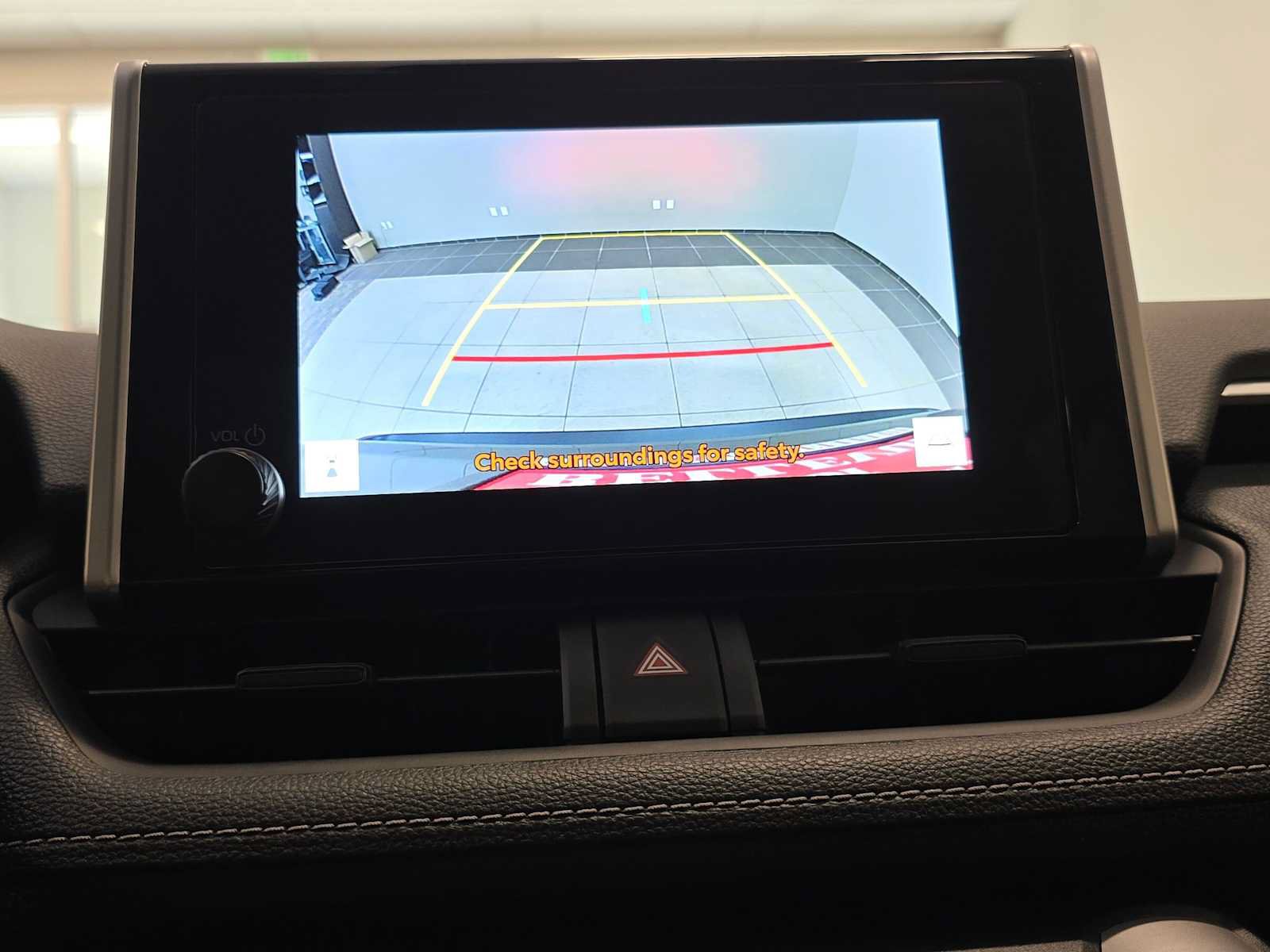 Certified 2025 Toyota RAV4 XLE w/ Convenience Package AWD/4WD image 13