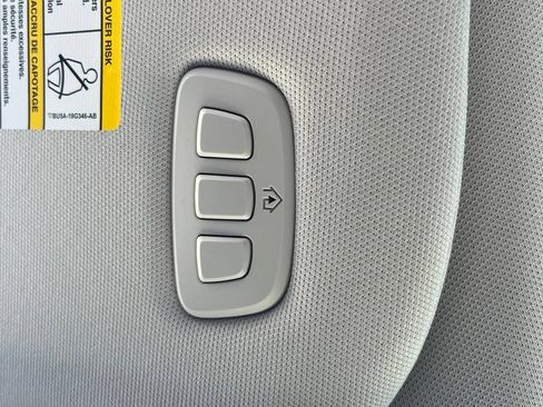 Certified 2025 Ford Expedition Platinum AWD/4WD image 33