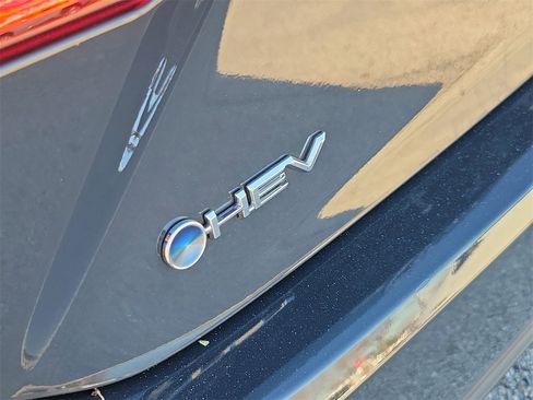 Used 2025 Toyota Camry LE image 7