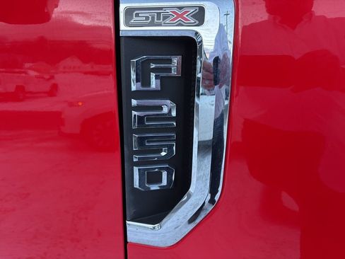 Used 2020 Ford F250 XL w/ STX Appearance Package image 15