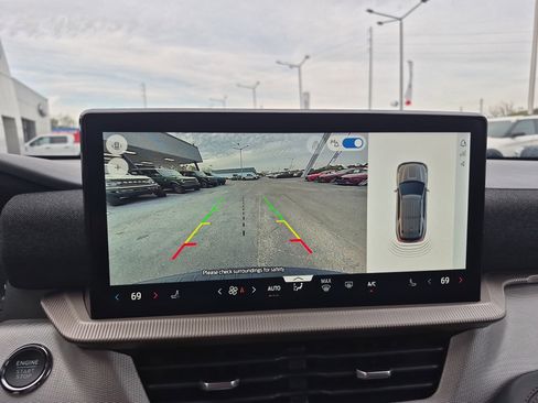 Used 2025 Ford Explorer Active image 35