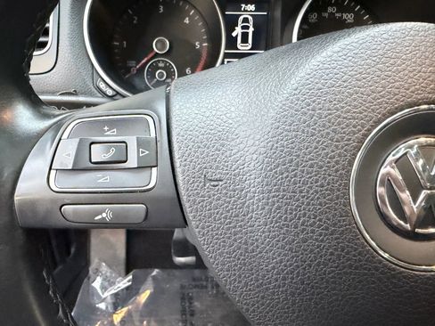 Used 2014 Volkswagen Jetta TDI image 15