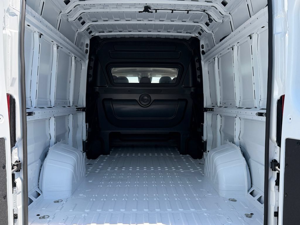 New 2026 RAM ProMaster 3500 w/ Crew Van Package FWD image 16