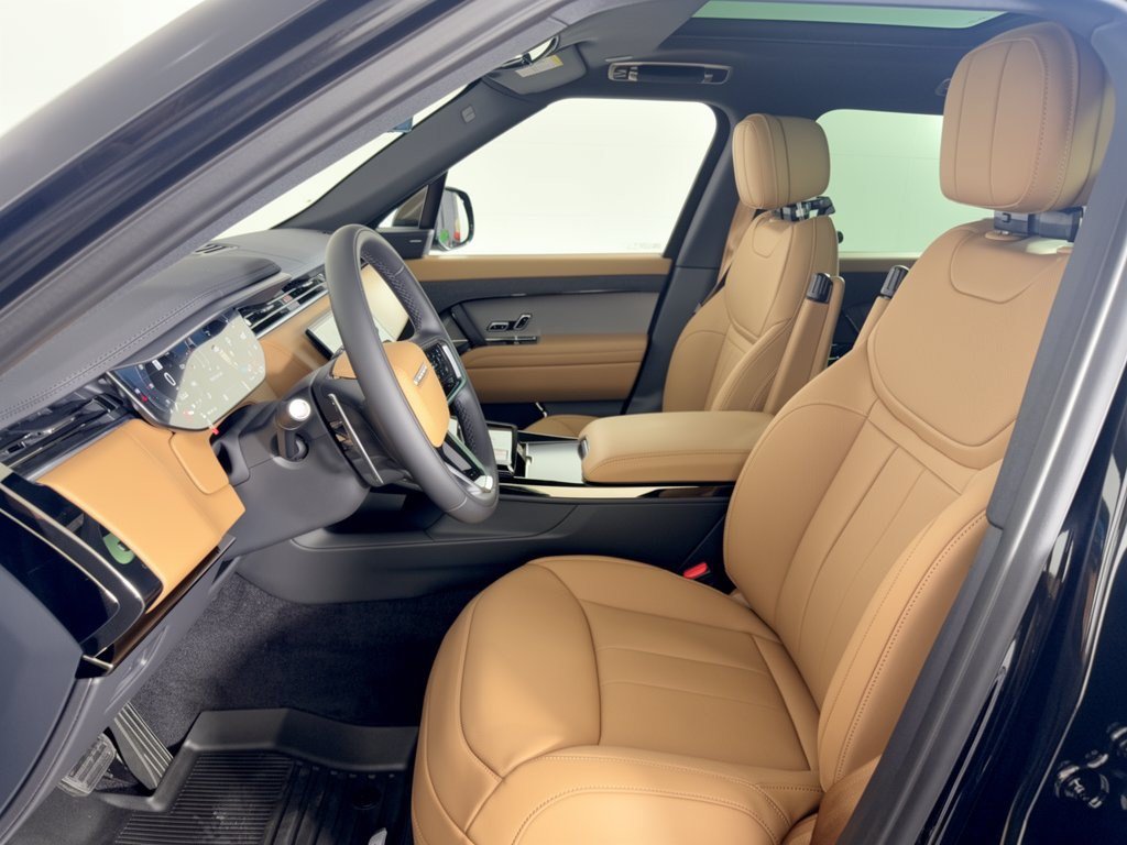 New 2027 Land Rover Range Rover Sport SE AWD/4WD image 5