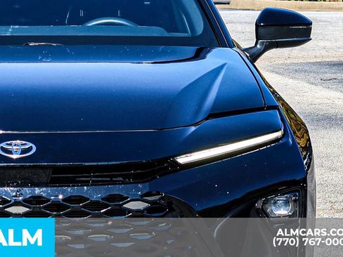 Used 2025 Toyota Crown Signia image 16