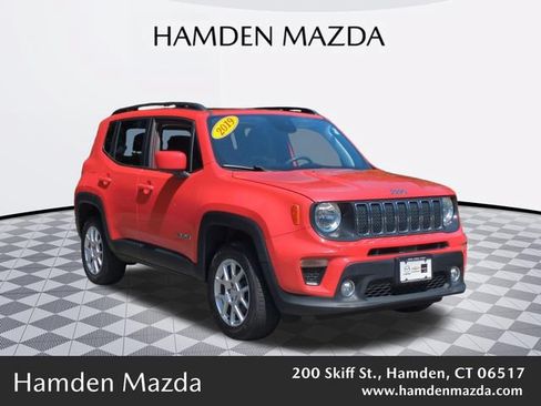 Used 2019 Jeep Renegade Latitude w/ Popular Equipment Group AWD/4WD image 1