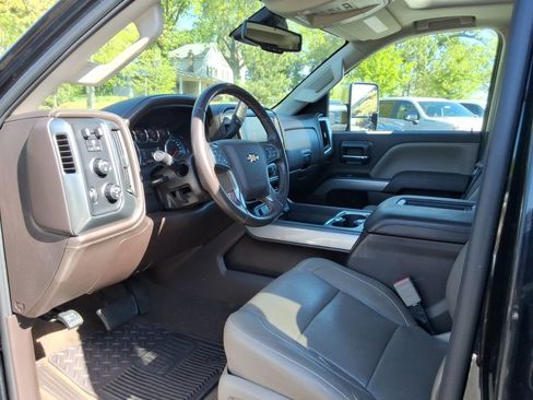 Used 2017 Chevrolet Silverado 2500 LTZ w/ Duramax Plus Package image 24