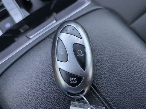 Used 2025 Hyundai Santa Cruz SEL FWD image 27