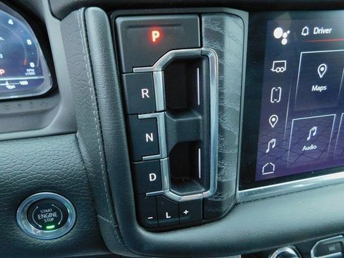 Used 2023 GMC Yukon Denali image 34