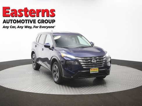 Used 2024 Nissan Rogue SV AWD/4WD image 50