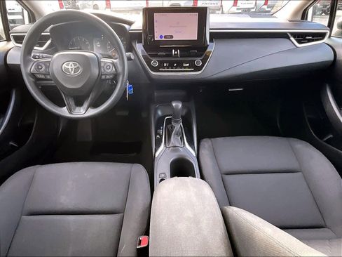 Used 2023 Toyota Corolla LE image 21