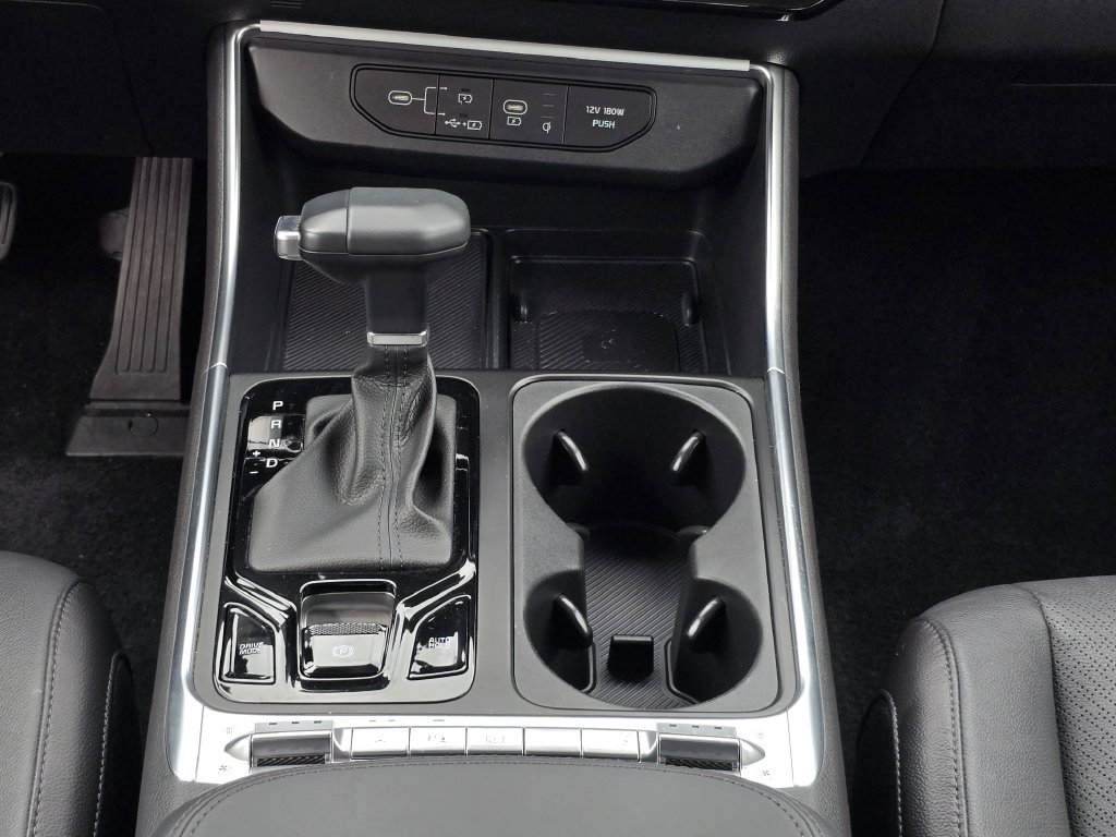 Certified 2025 Kia Carnival SX Prestige FWD image 20