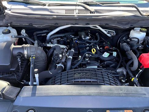 Used 2019 Ford Ranger XLT w/ Equipment Group 302A Luxury image 9