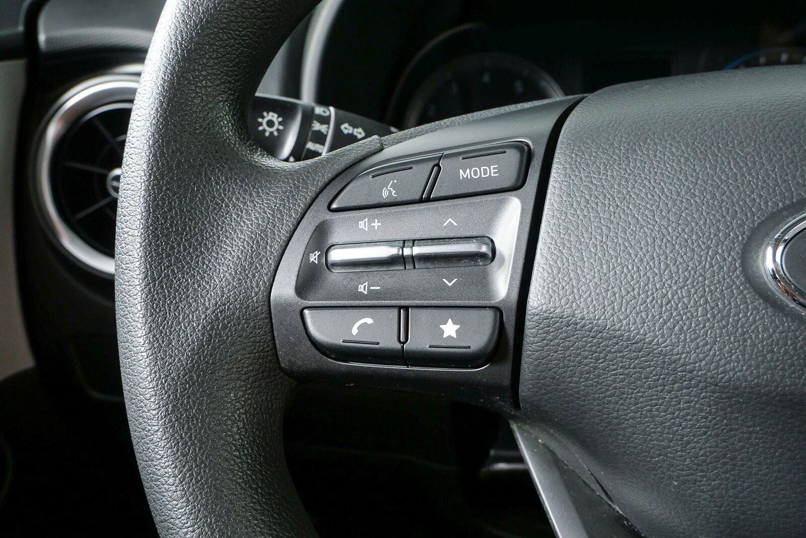 Used 2022 Hyundai Kona SEL FWD image 10