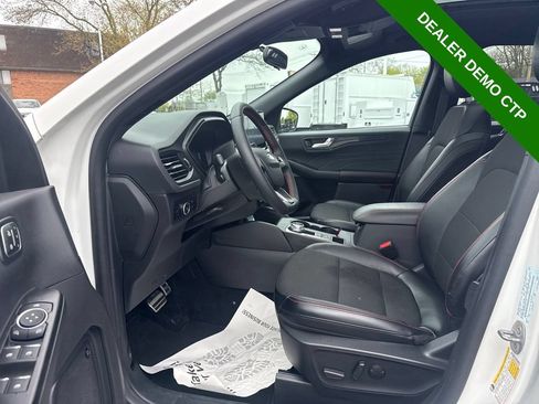 Used 2024 Ford Escape ST-Line Select w/ Tech Pack #2 AWD/4WD image 21