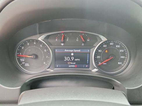 Used 2024 GMC Terrain SLT AWD/4WD image 27