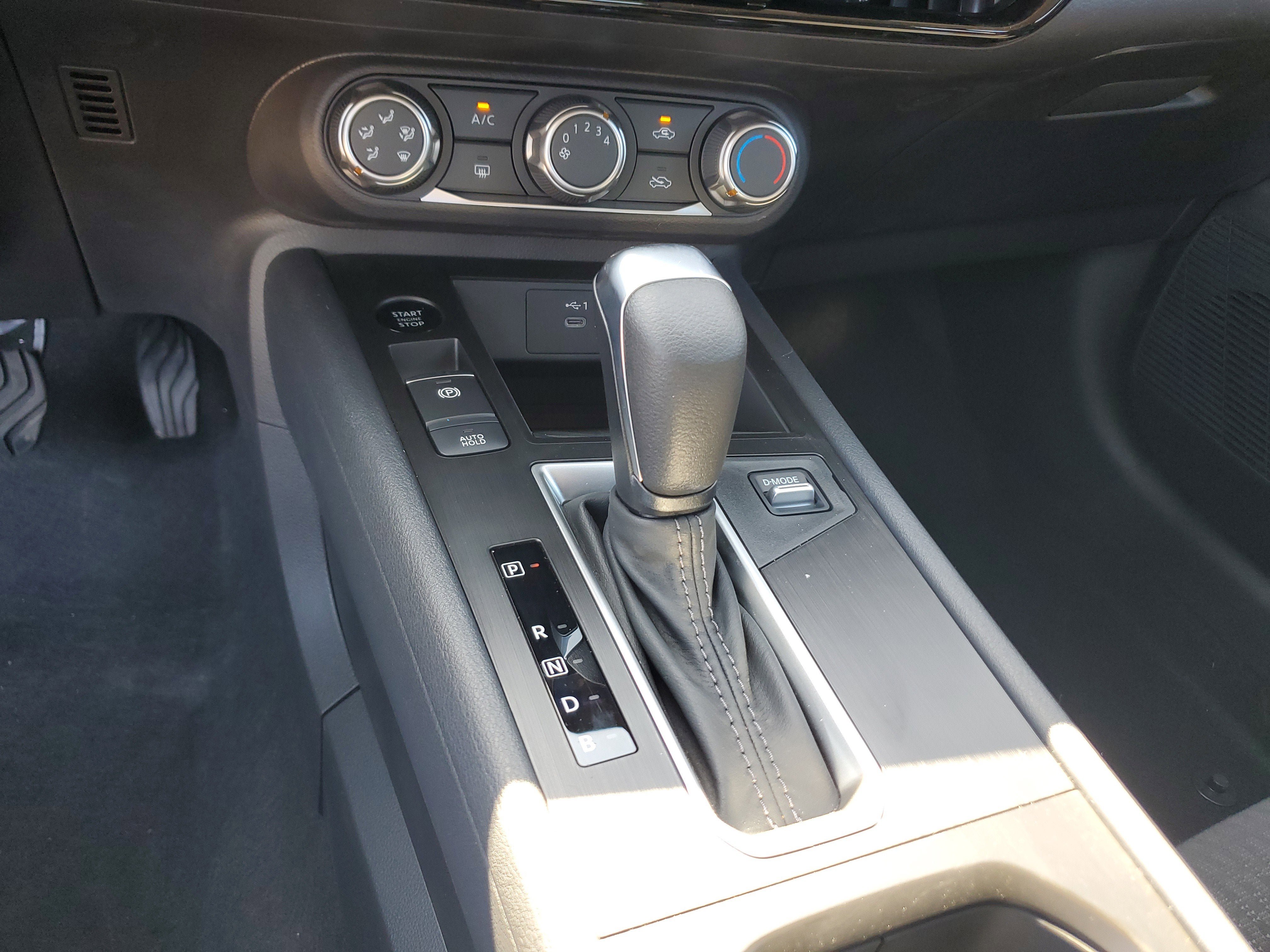 New 2026 Nissan Kicks S FWD image 18