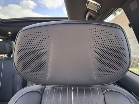 New 2026 Cadillac Vistiq Sport image 22