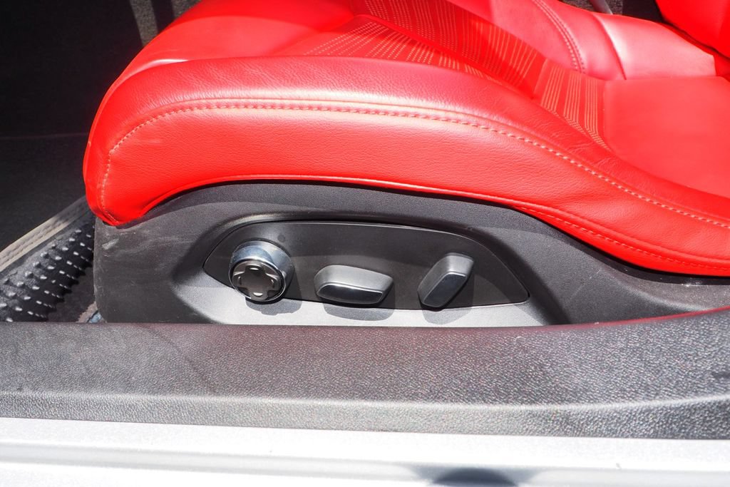 Used 2020 Chevrolet Corvette Stingray Preferred Cpe w/ 2LT Preferred Equipment Group RWD image 23