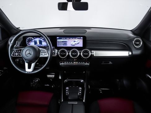 Certified 2022 Mercedes-Benz GLB 250 4MATIC w/ AMG Line image 10