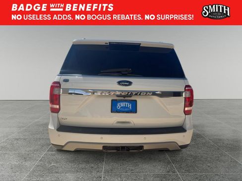 Used 2020 Ford Expedition XLT w/ Equipment Group 202A image 7