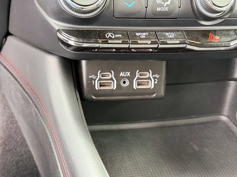 Used 2024 Dodge Durango GT AWD/4WD image 27