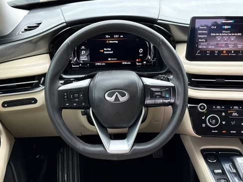 Used 2023 INFINITI QX60 Luxe w/ Cargo Package FWD image 25