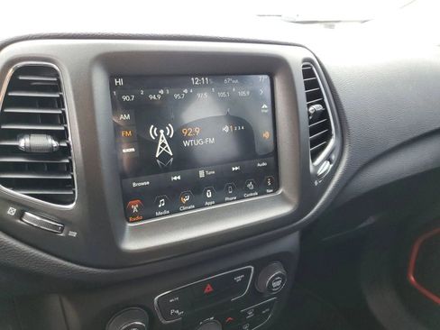 Used 2018 Jeep Compass Trailhawk w/ Leather Interior Group AWD/4WD image 28