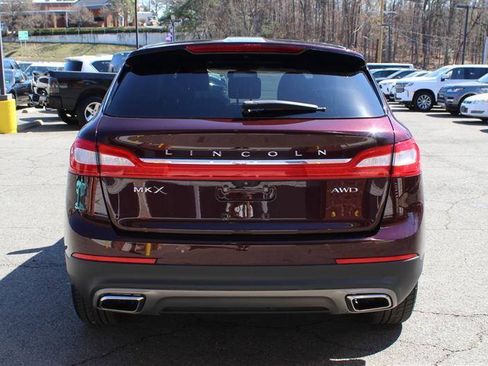 Used 2018 Lincoln MKX Reserve w/ Lincoln MKX Climate Package AWD/4WD image 4
