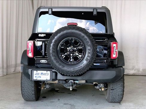 Used 2022 Ford Bronco Wildtrak image 4