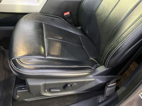 Used 2019 Ford F150 Lariat w/ Equipment Group 502A Luxury image 11