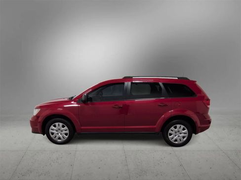 Certified 2018 Dodge Journey SE image 5