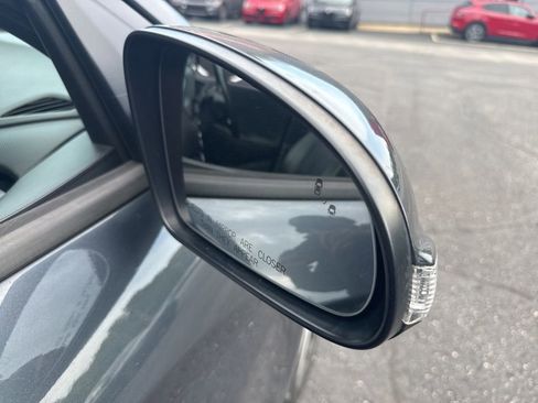 Used 2018 Hyundai Kona Limited AWD/4WD image 19