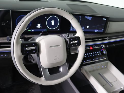 Certified 2025 Hyundai Santa Fe Calligraphy image 32