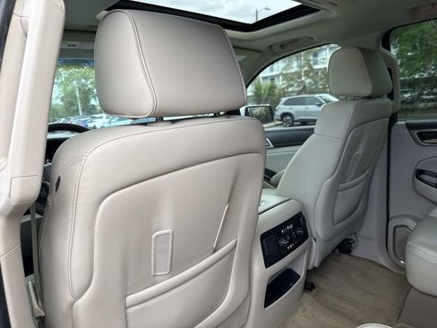 Used 2015 GMC Yukon Denali w/ Touring Package image 14