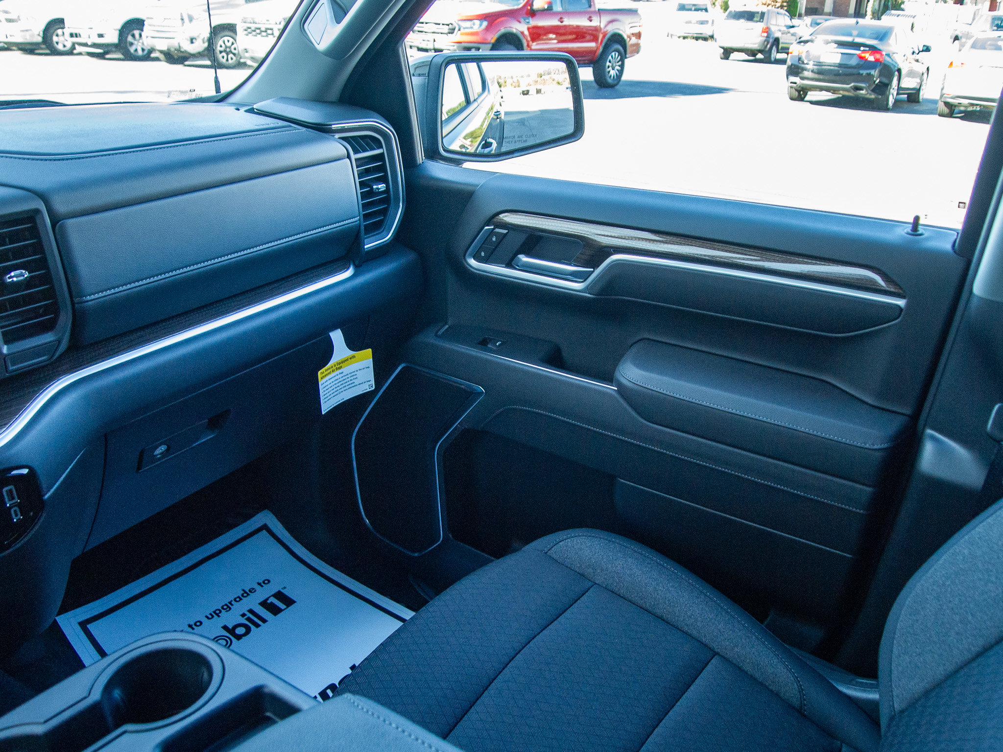 New 2026 Chevrolet Silverado 1500 RST AWD/4WD image 14