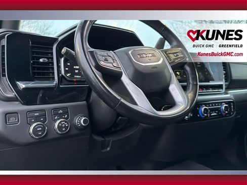 Used 2023 GMC Sierra 1500 Elevation image 15
