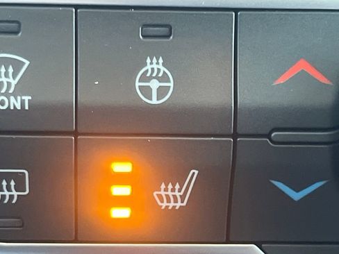 New 2026 Jeep Wrangler Unlimited Rubicon w/ Safety Group image 7