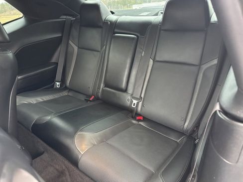 Used 2015 Dodge Challenger R/T Plus image 11