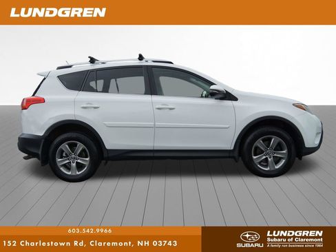 Used 2015 Toyota RAV4 XLE AWD/4WD image 2